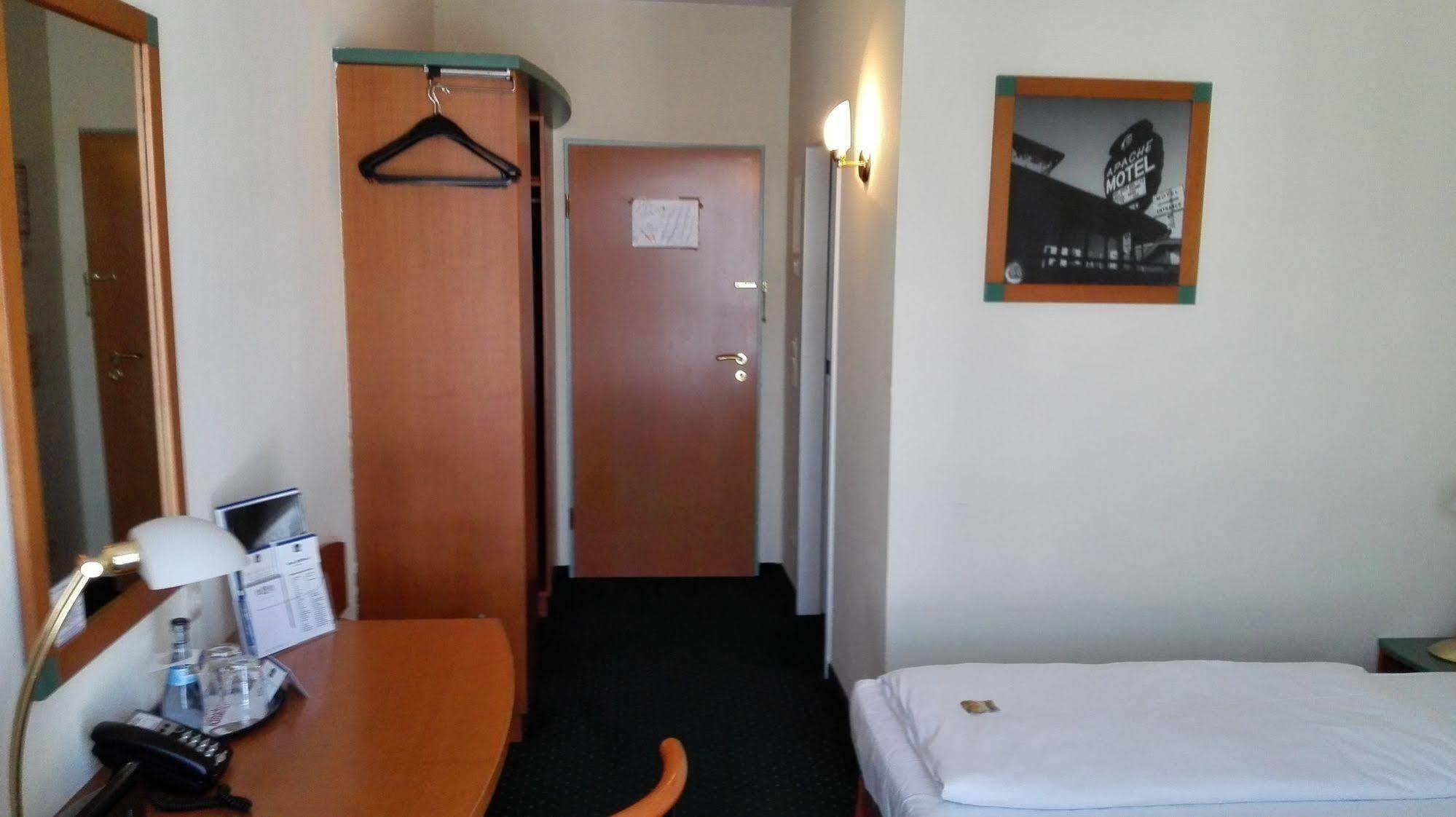 Trip Inn Hotel Dasing-Augsburg 외부 사진
